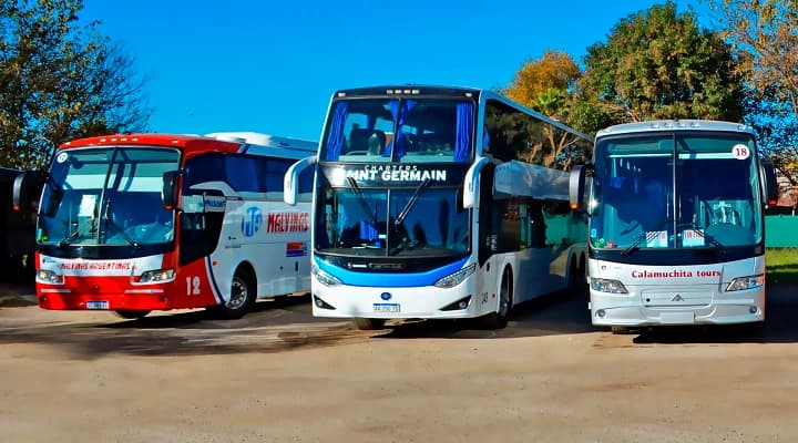 Grupo Sierras Pasajes en micro